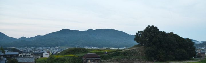 【四国最大規模】国史跡「富田茶臼山(とみたちゃうすやま)古墳」 【四国最大規模】国史跡「富田茶臼山(とみたちゃうすやま)古墳」