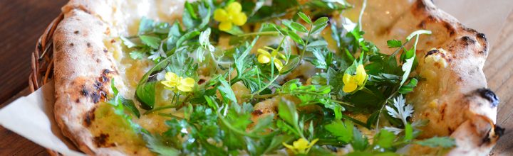 旬の恵みを生地にのせて「ユサンピザ」 Yusan Pizza 旬の恵みを生地にのせて「ユサンピザ」 Yusan Pizza
