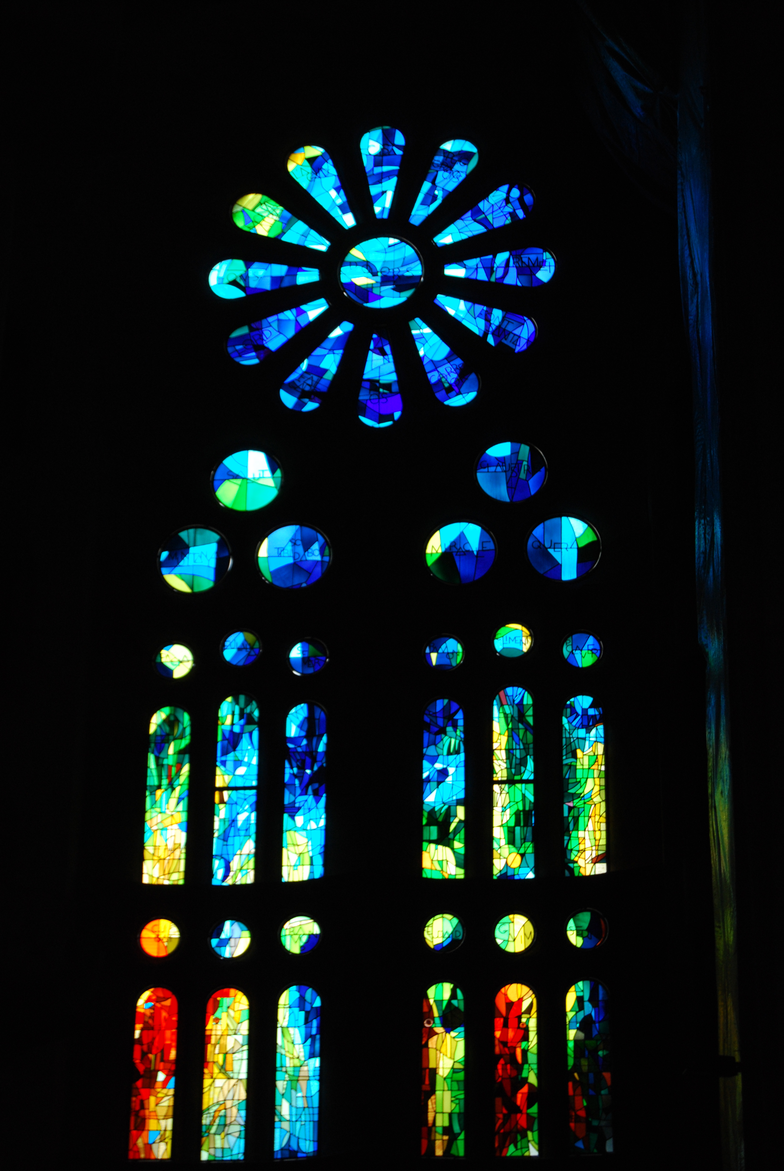 Stained Glass Sagrada Familia ステンドグラス サグラダ ファミリア 物語を届けるしごと