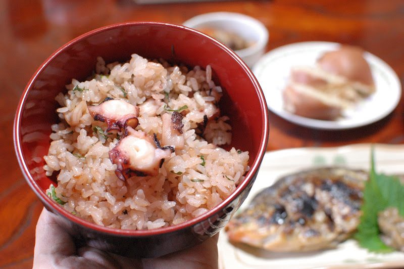 男木島 民宿さくらの桜色のたこ飯 Octopus rice of Sakura inn, Ogi island