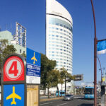 高松空港行のバス停案内がピクトグラムに！高松市U40の提案をうけて – Pictograms were used for bus stop guidance to Takamatsu Airport.