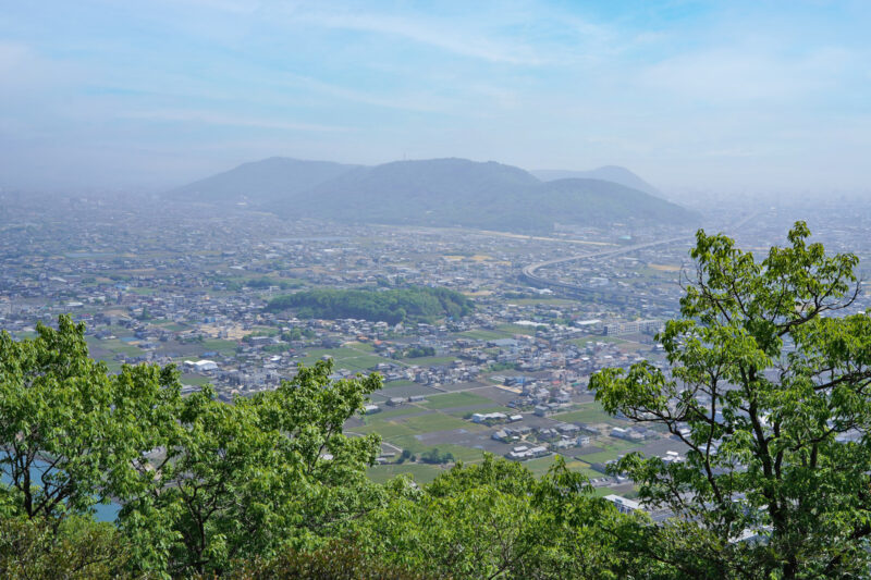 おむすび山でおむすびを食べる。六ツ目山（御厩富士） – Mt. Mutsumeyama
