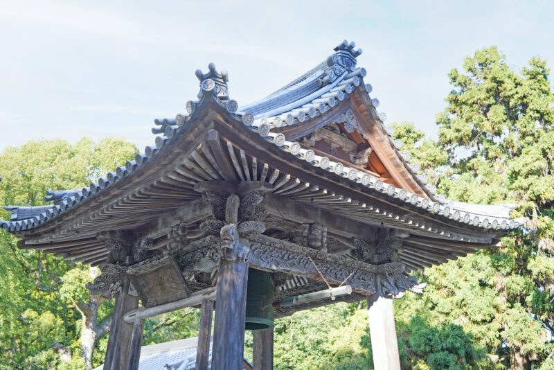 【香川】七宝山 観音寺の鐘楼 – [Kagawa] Bell tower of Shippozan Kannonji temple