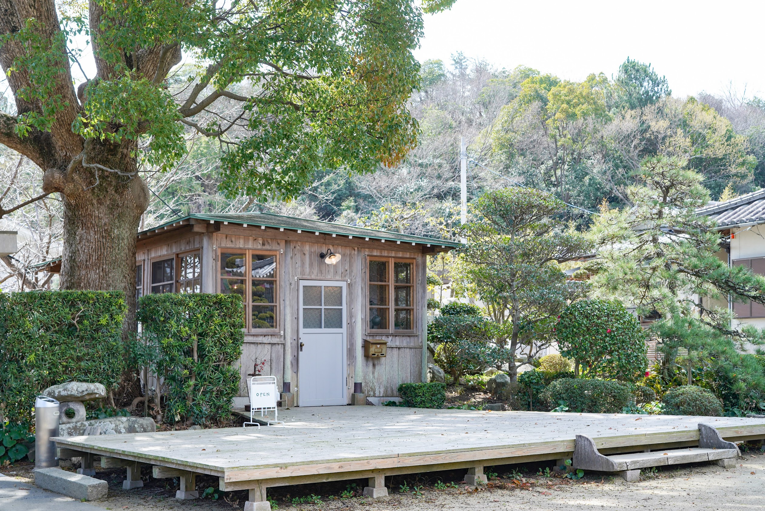 徳島】喫茶店 ろうそく夜 – [Tokushima] rousokuyo | 物語を届けるしごと