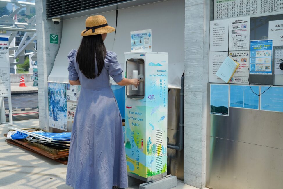 【香川】山と街と海をつなげる給水器「たかまつ給水スポット」 - [Kagawa] Water dispenser connecting mountains, towns and sea. "Takamatsu Water Refill Point"