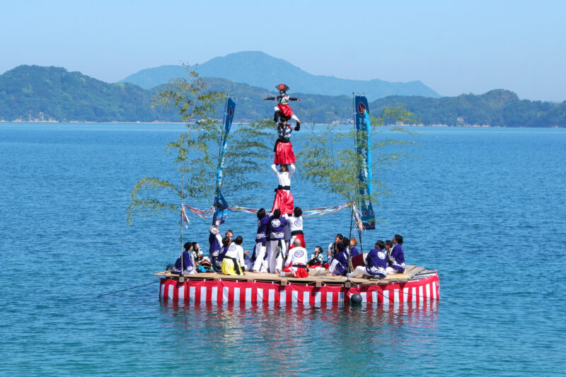 【愛媛】九王龍神社の船上継ぎ獅子- [Ehime] The Shipboard Lion Dance at Kuō Ryū Shrine