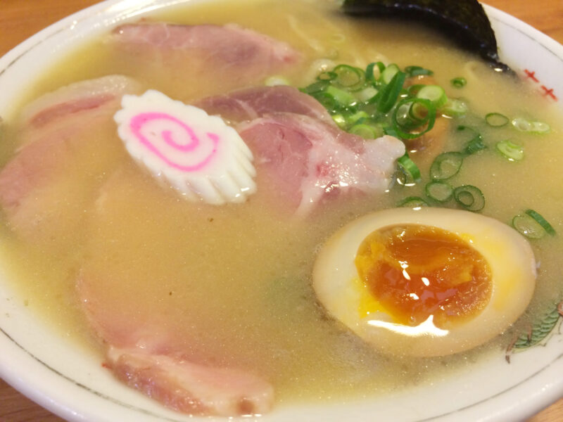 はまんど。讃岐ラーメン。いりこ出汁
